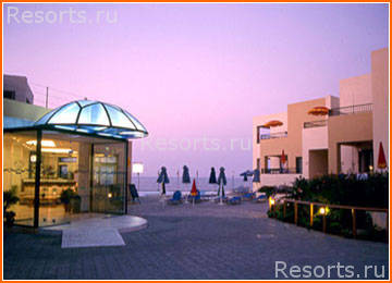Blue Dome Hotel 3